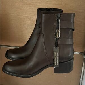 Emanuele Castro Women’s Dark Brown Moto Leather Side-Zip Ankle Boots Size 7.5